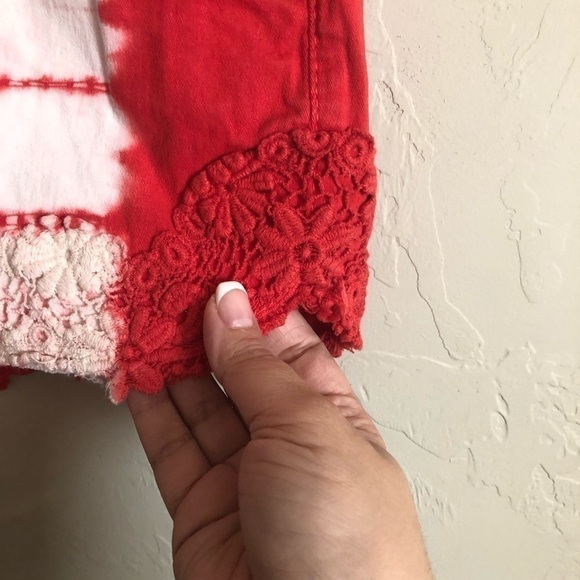 No Boundaries Tie-Dye 4th of July Shorts - Picture 4 of 10